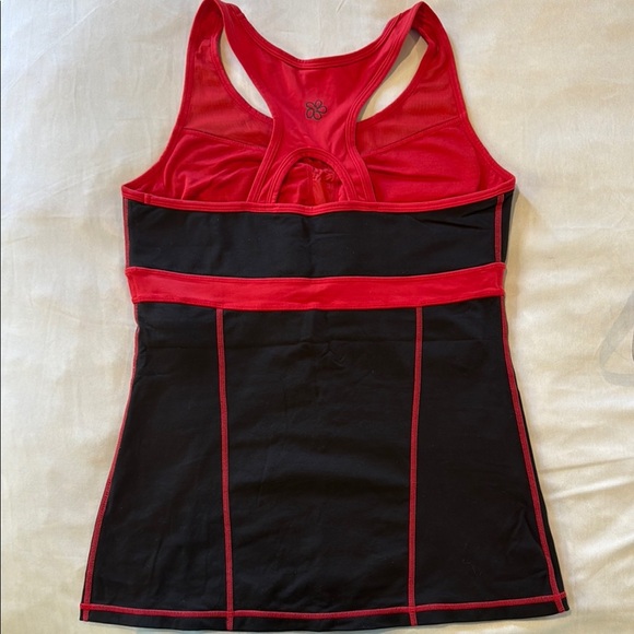 Tuff Athletics Tank Top Red and Black for Active Comfort Women's - Picture 6 of 12